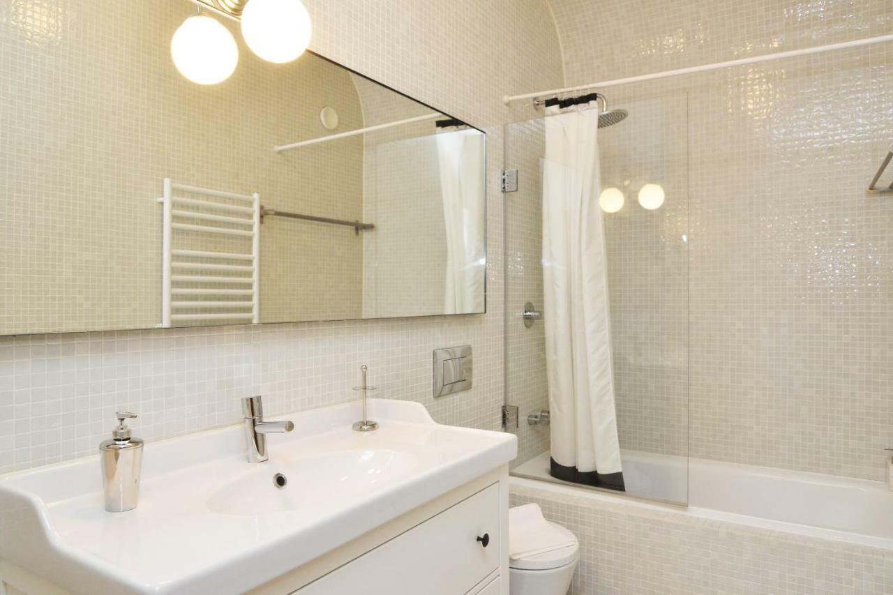 Chiado Luxury Experience - Checkinhome Lisbona Esterno foto